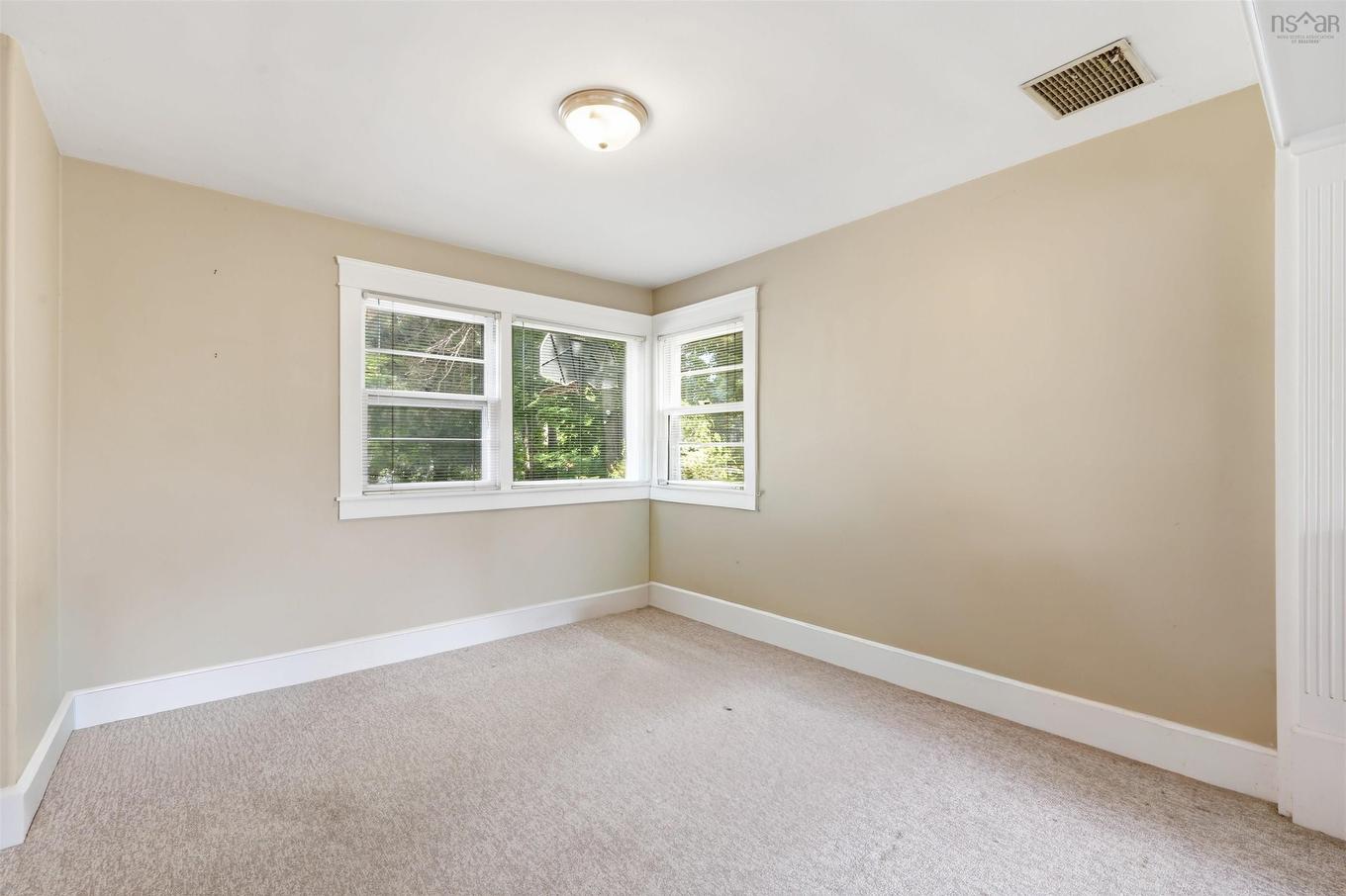 171 Empire Street, Bridgewater, NS