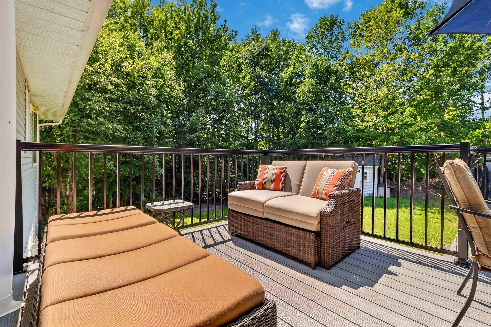 32 Pinecrest Boulevard, Bridgewater, NS - Outdoor