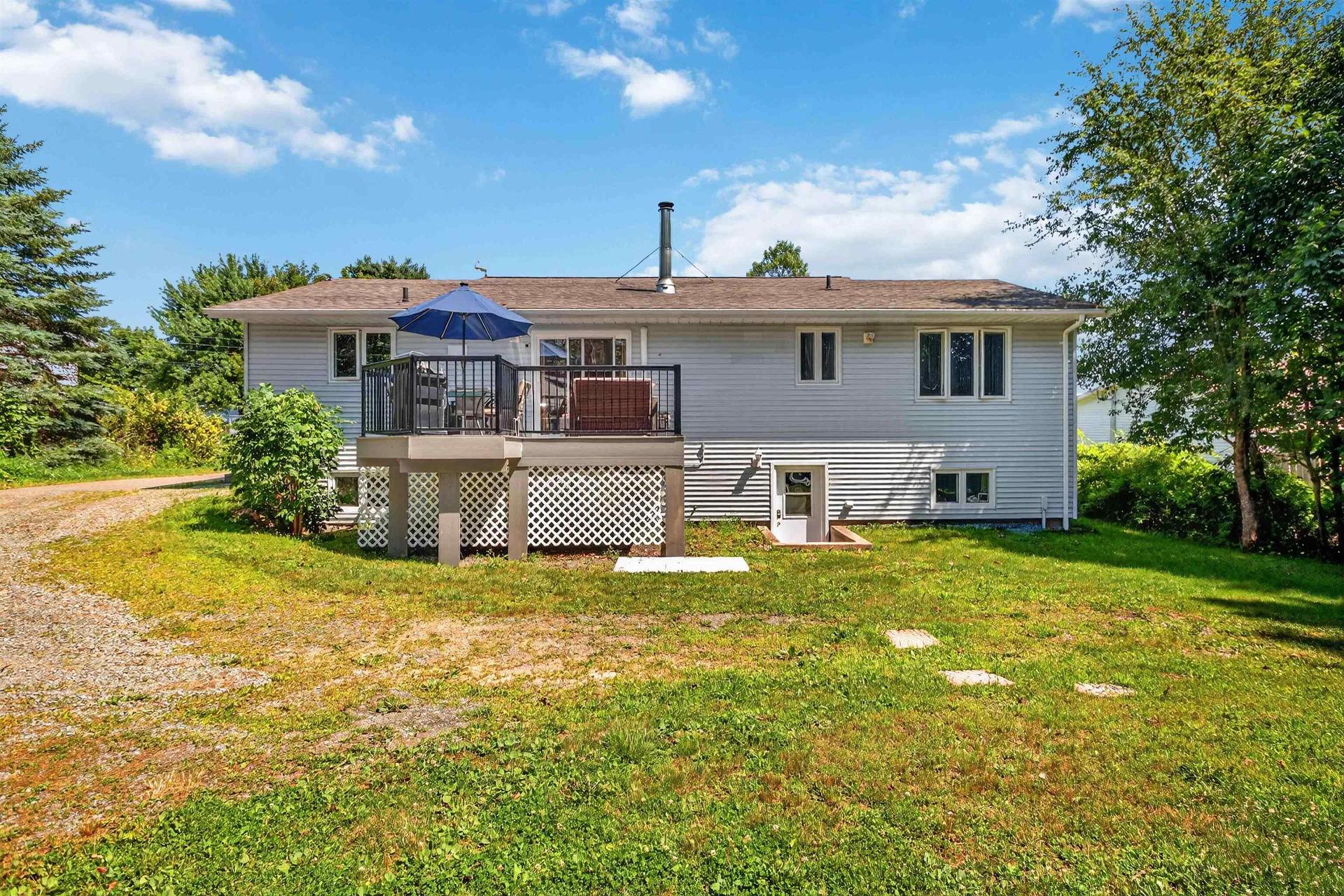 32 Pinecrest Boulevard, Bridgewater, NS - Outdoor With Deck Patio Veranda