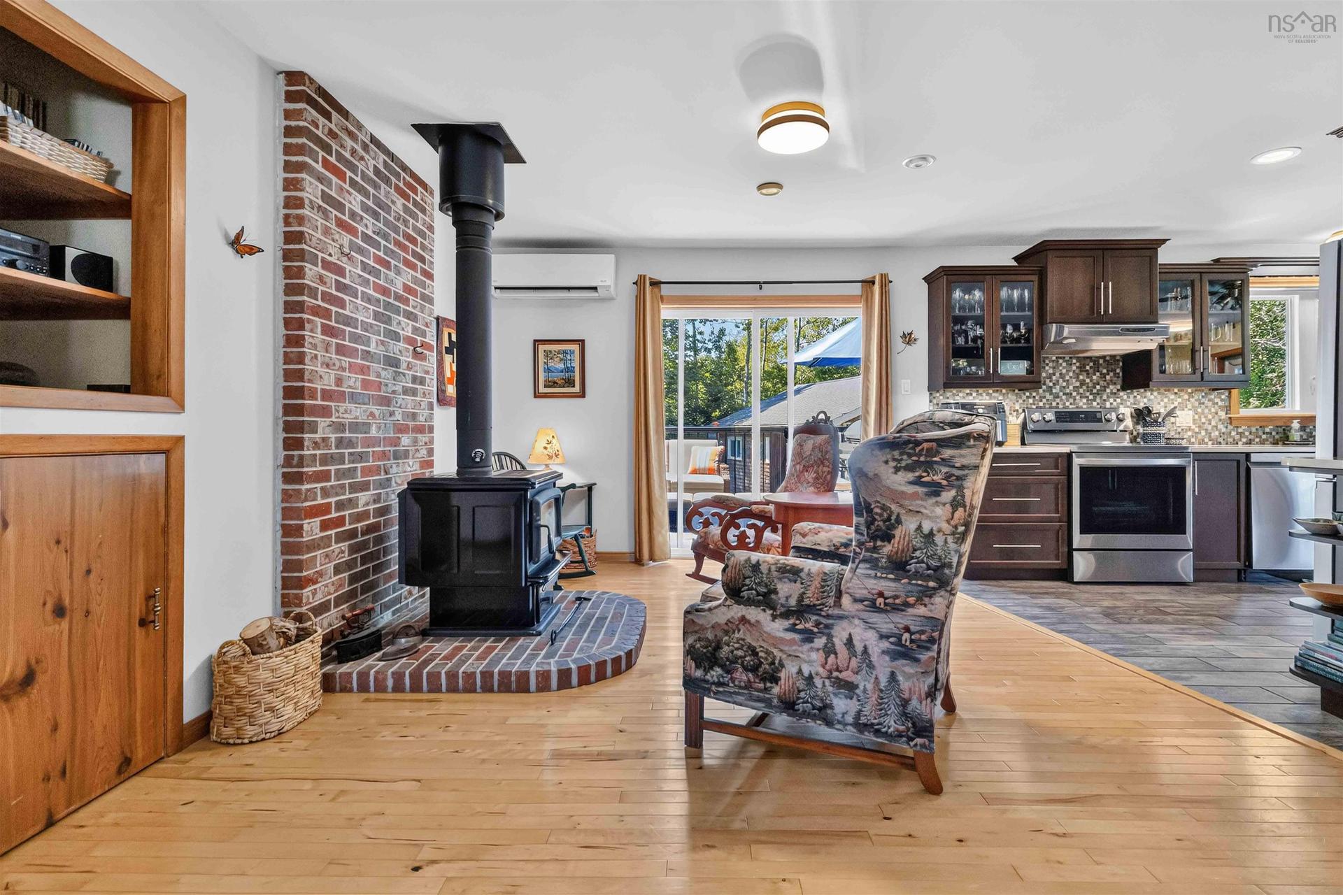 32 Pinecrest Boulevard, Bridgewater, NS - Indoor