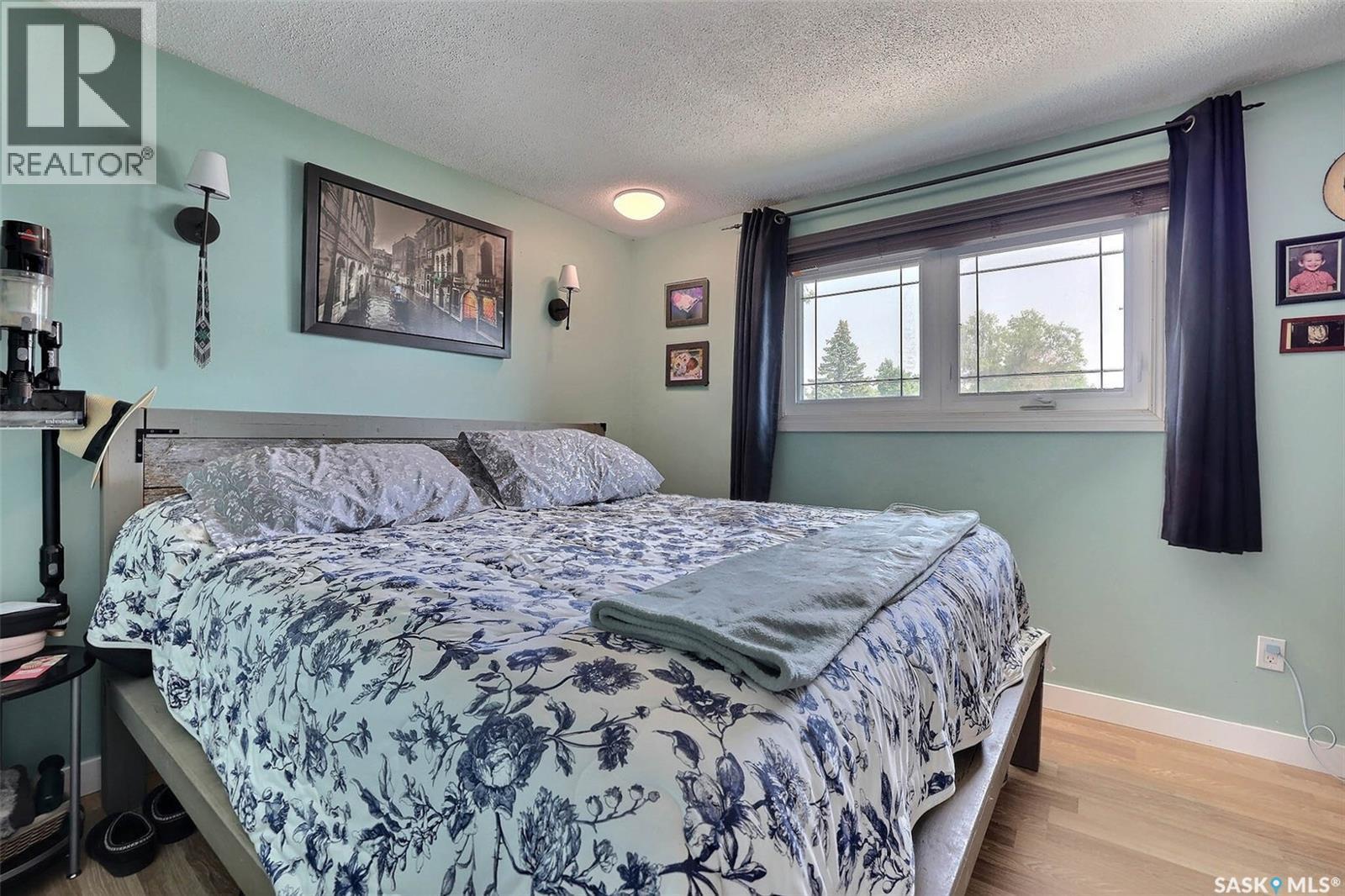 86 Straub Crescent, Regina, SK - Indoor Photo Showing Bedroom
