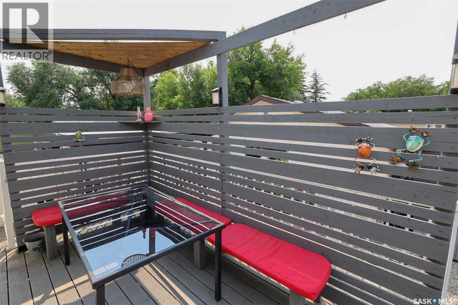 86 Straub Crescent, Regina, SK - Outdoor