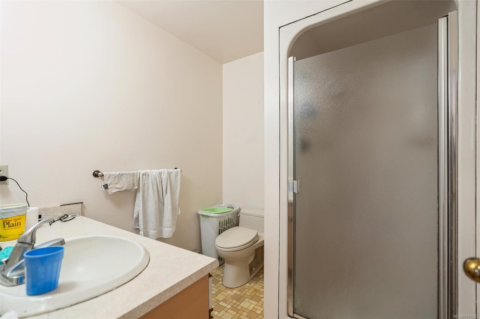 2168 Esplanade, Oak Bay, BC