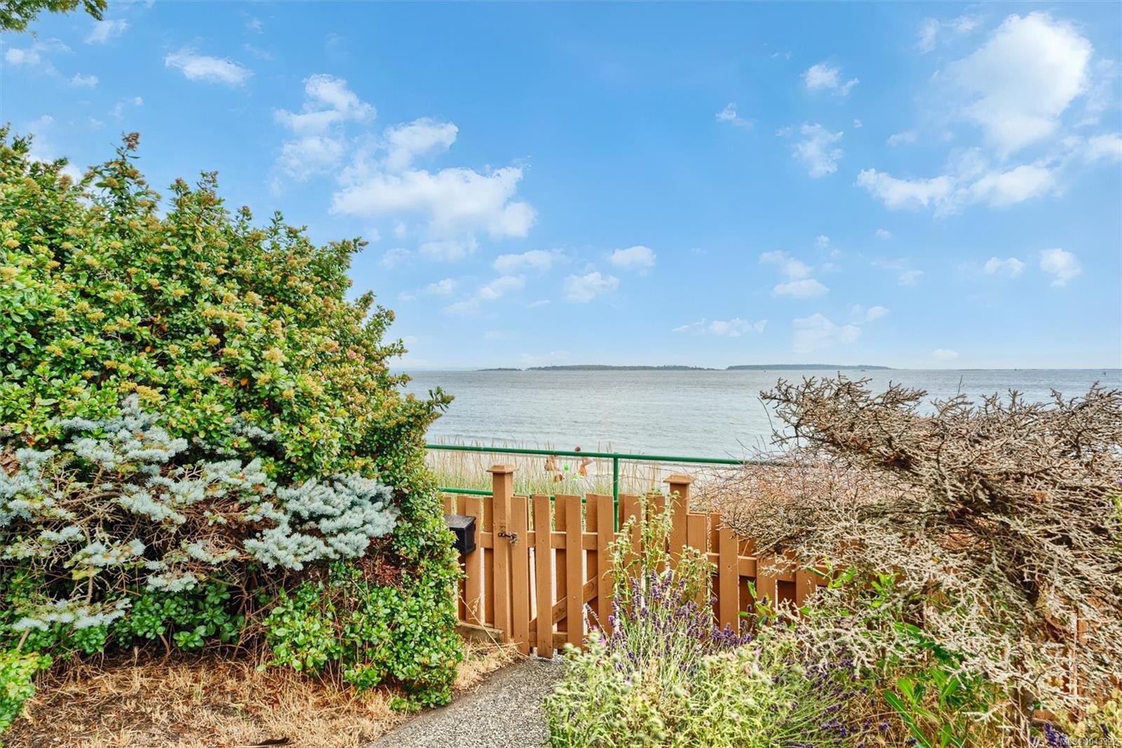 2168 Esplanade, Oak Bay, BC