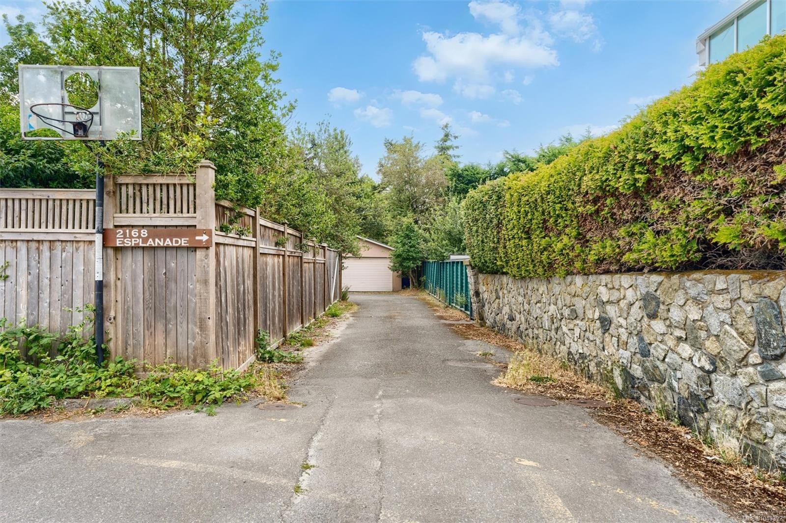 2168 Esplanade, Oak Bay, BC