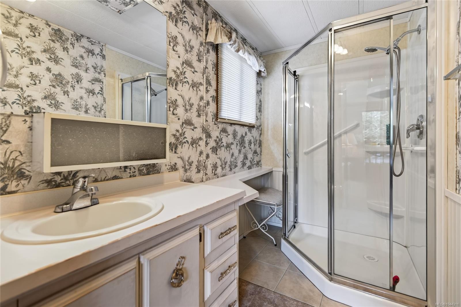 1791 Astra Rd, Comox, BC