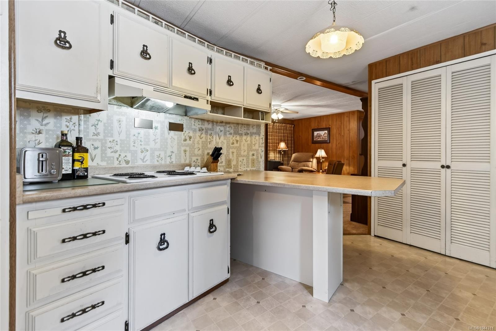 1791 Astra Rd, Comox, BC