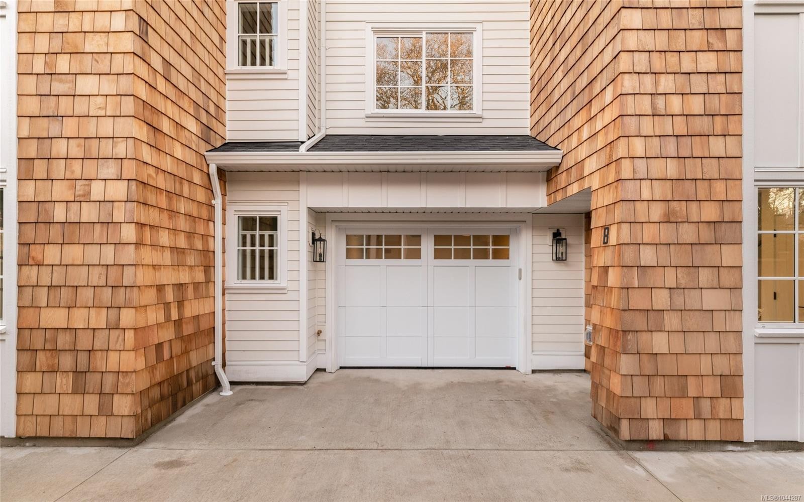 #A-786 St. Patrick St, Oak Bay, BC