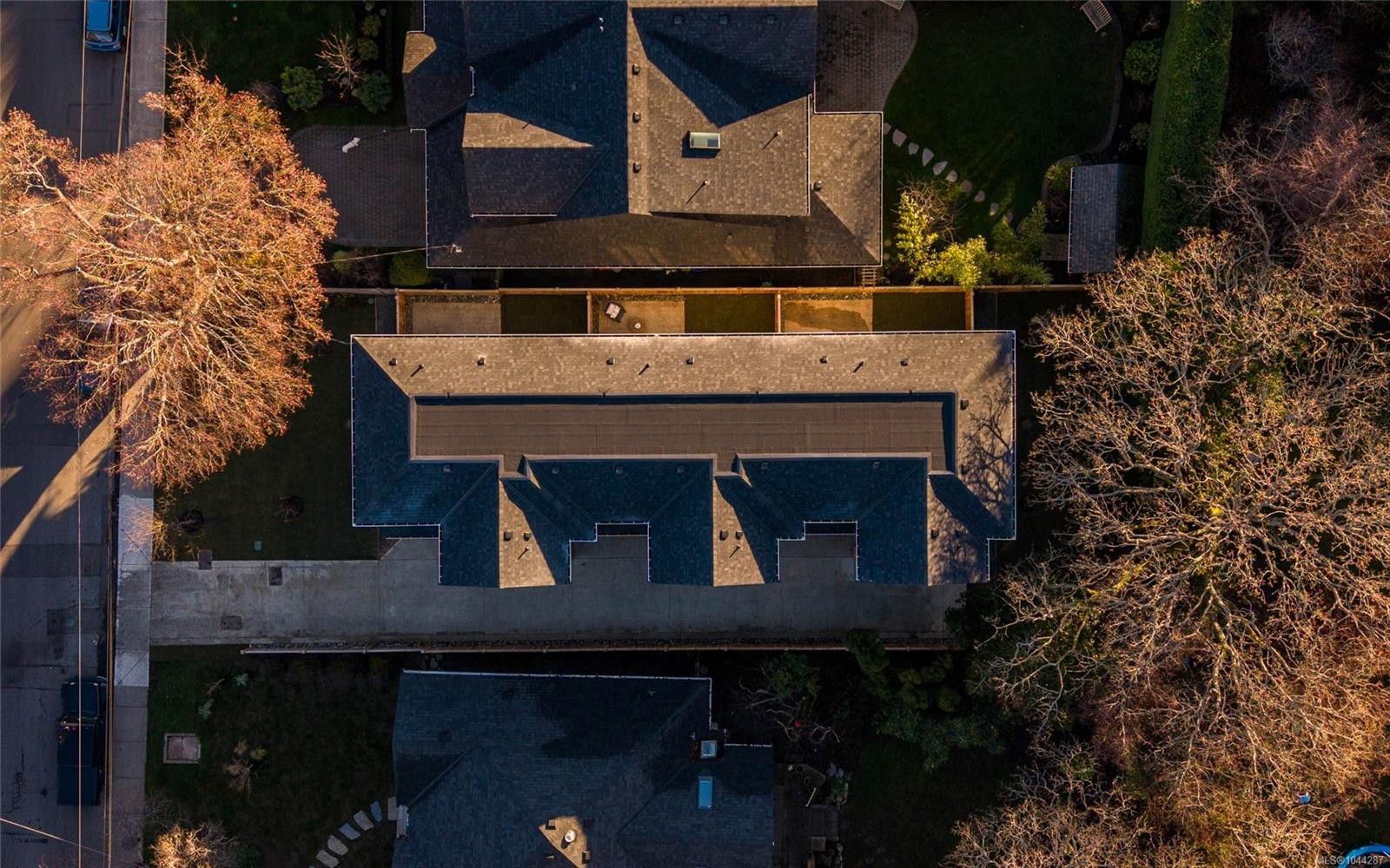 #A-786 St. Patrick St, Oak Bay, BC