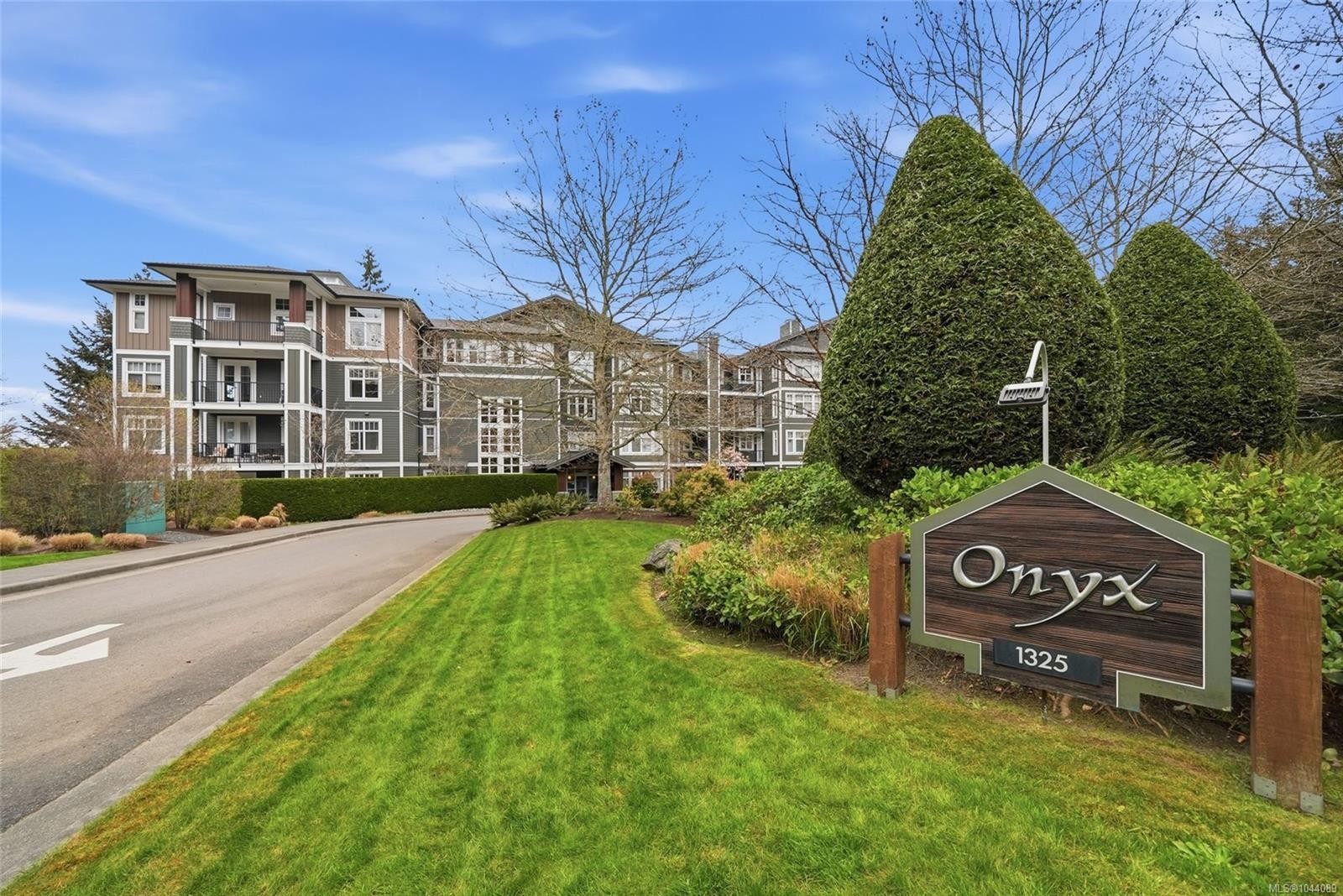#101-1325 Cape Cod Dr, Parksville, BC - Outdoor