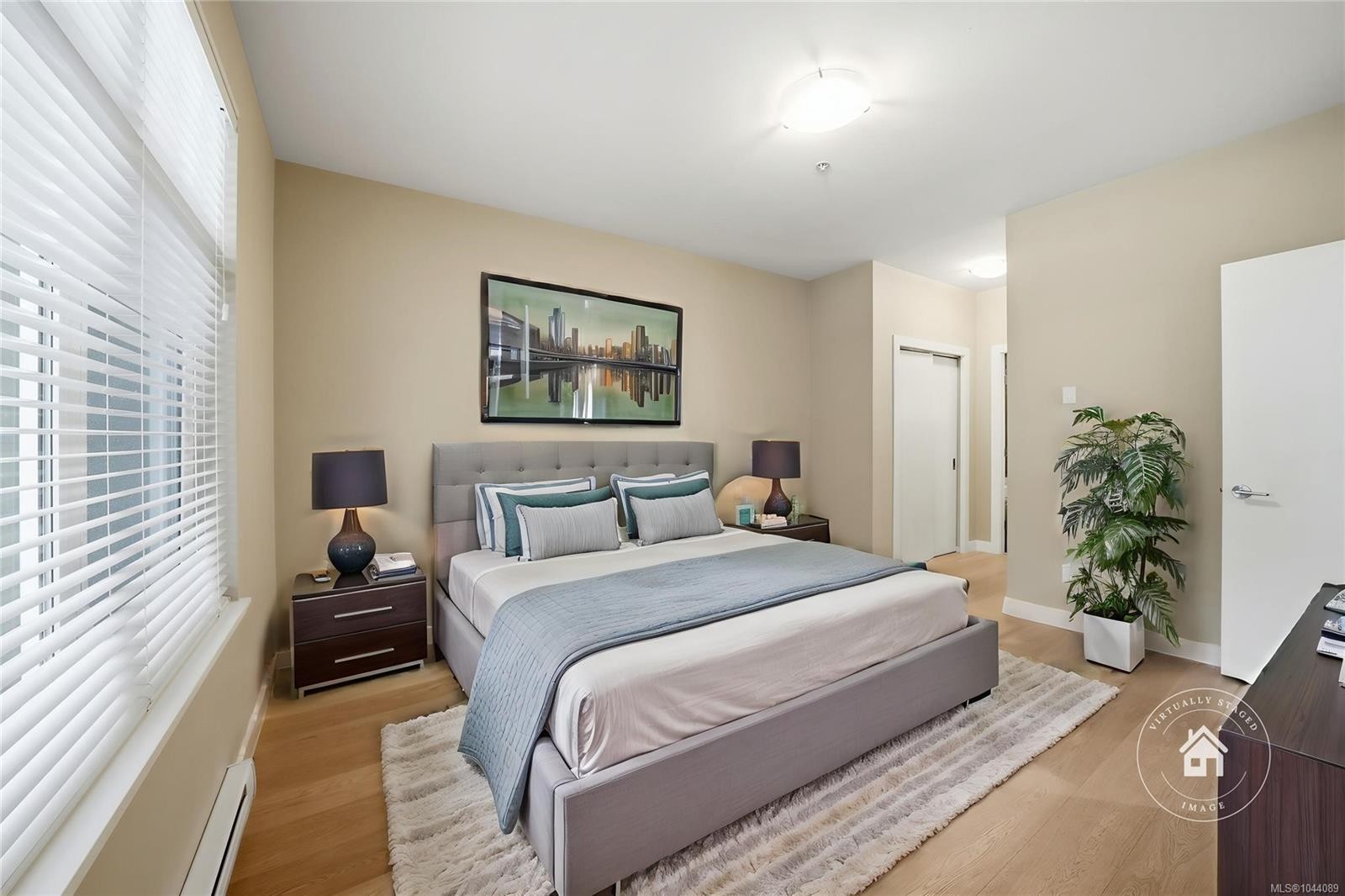 #101-1325 Cape Cod Dr, Parksville, BC - Indoor Photo Showing Bedroom