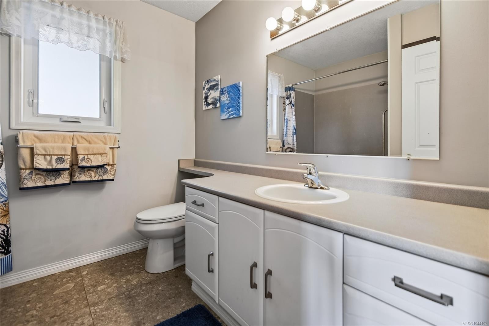 701 Glenalan Rd, Campbell River, BC