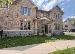 UPPER - 271 ANDREWS TRAIL Milton, ON L9T 6S5