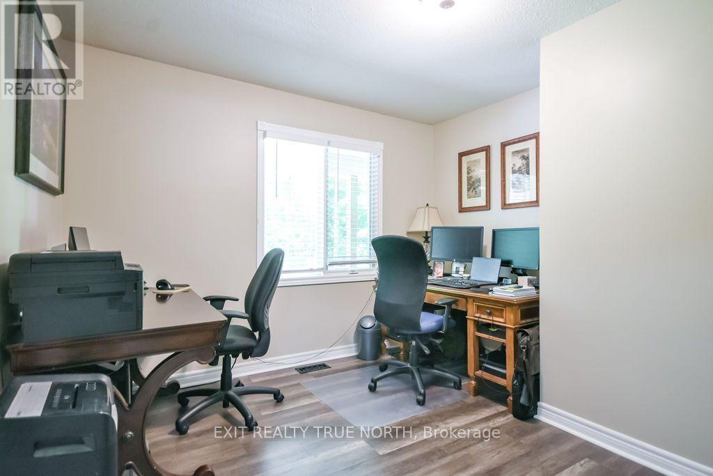 3889 Baseline Road, Springwater, ON - Indoor Photo Showing Office
