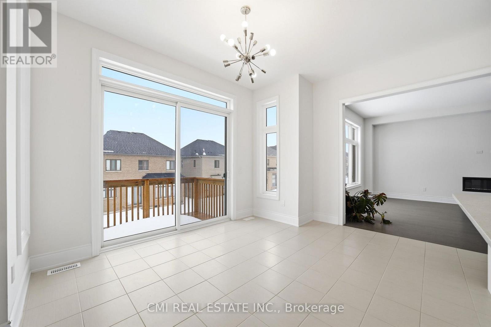 125 Raspberry Ridge Avenue, Caledon, ON - Indoor Photo Showing Other Room