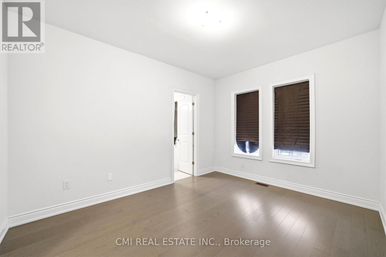 125 Raspberry Ridge Avenue, Caledon, ON - Indoor Photo Showing Other Room