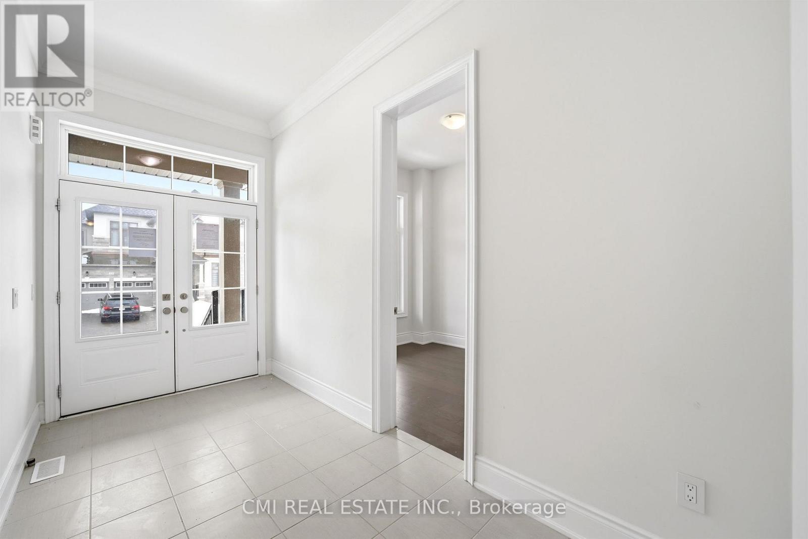 125 Raspberry Ridge Avenue, Caledon, ON - Indoor Photo Showing Other Room