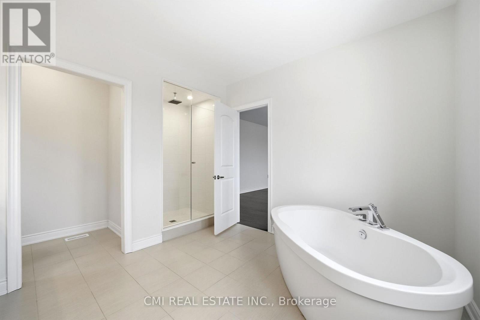125 Raspberry Ridge Avenue, Caledon, ON - Indoor Photo Showing Bathroom