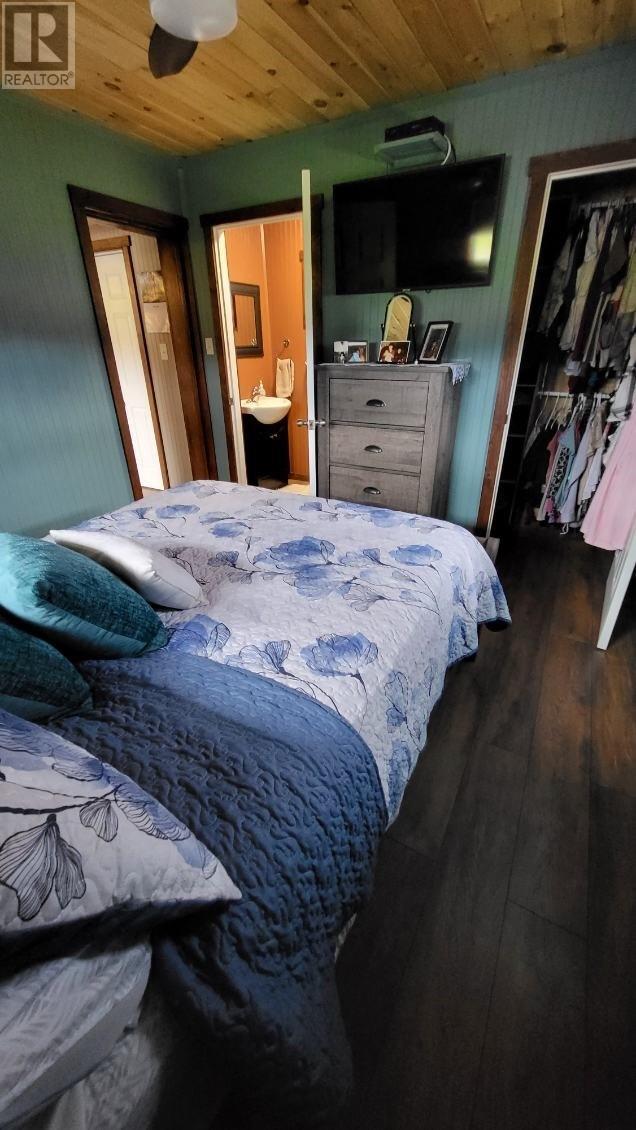 68 Main Road, Point Au Mal, NL - Indoor Photo Showing Bedroom