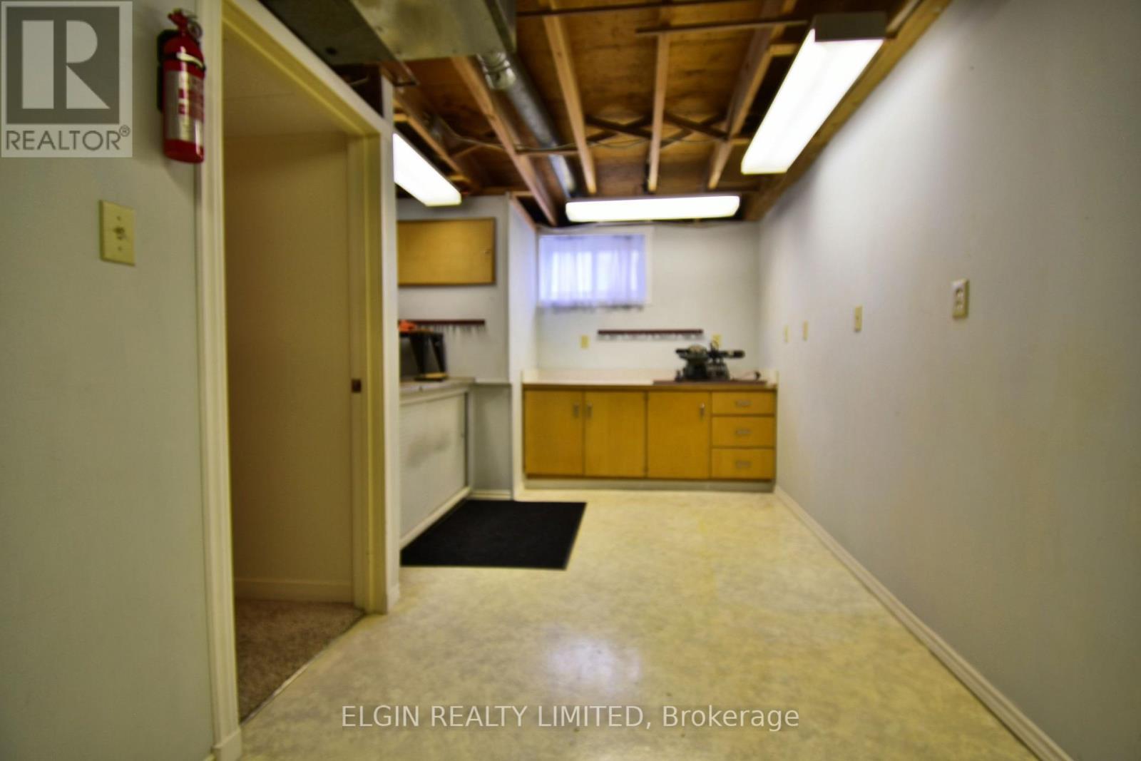 18 Pullen Avenue, St. Thomas, ON - Indoor Photo Showing Basement