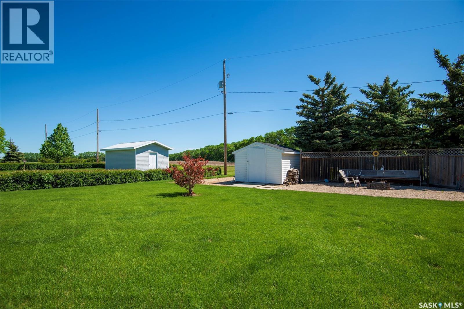 447 1St Street E, Annaheim, SK - Outdoor