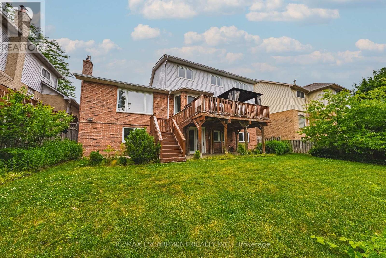 21 Moss Boulevard, Hamilton, ON - Outdoor With Deck Patio Veranda