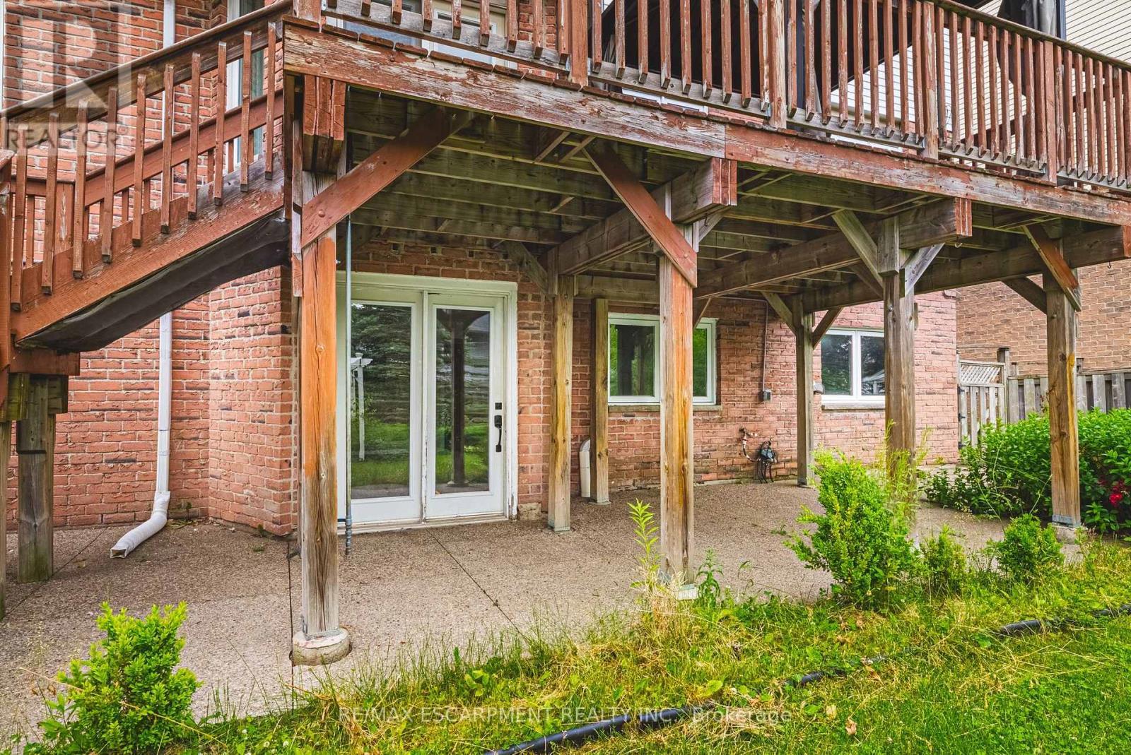 21 Moss Boulevard, Hamilton, ON - Outdoor With Deck Patio Veranda