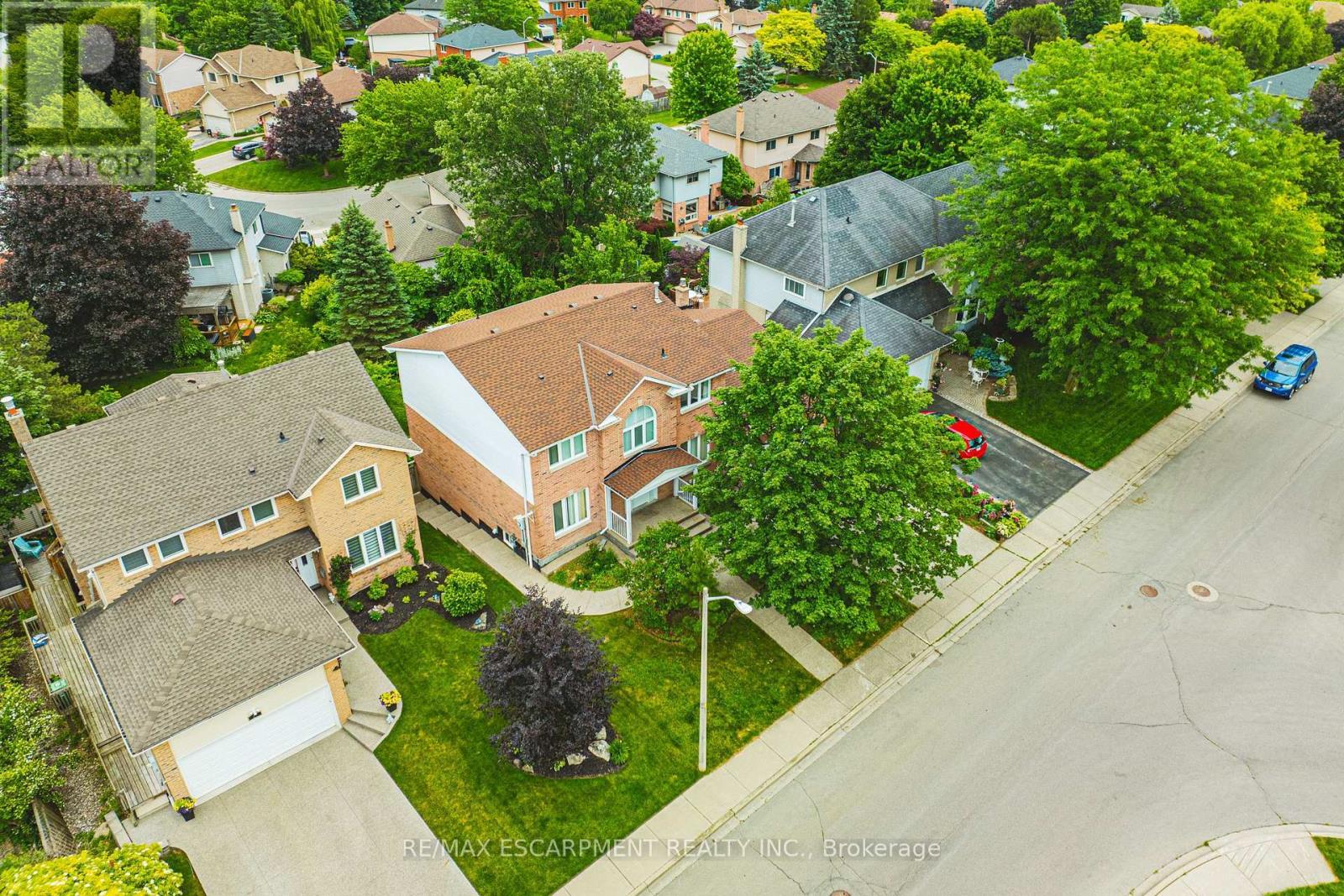21 Moss Boulevard, Hamilton, ON - Outdoor