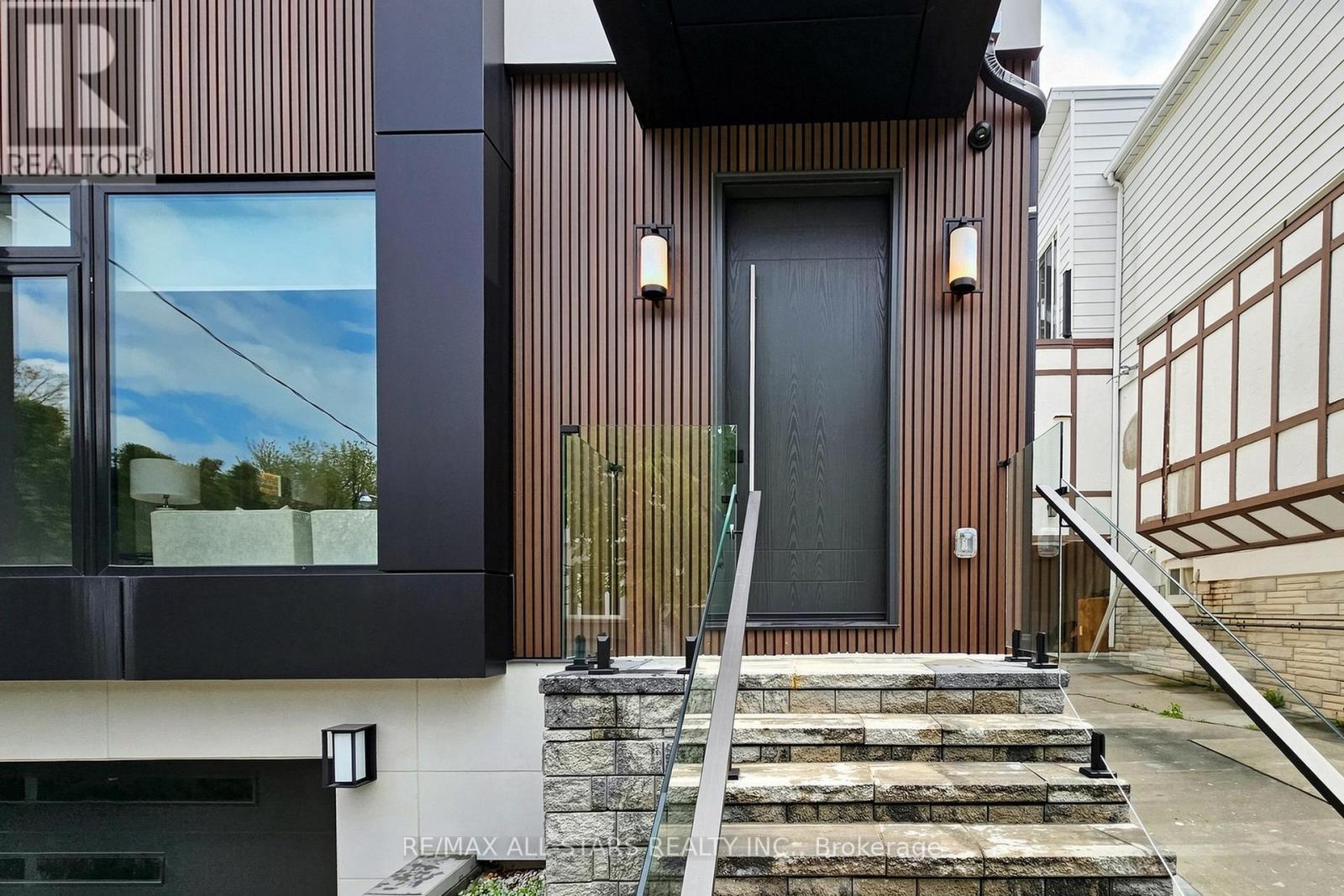 127 Banff Road, Toronto, ON - Outdoor With Exterior