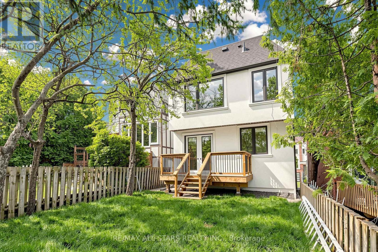127 Banff Road, Toronto, ON - Outdoor