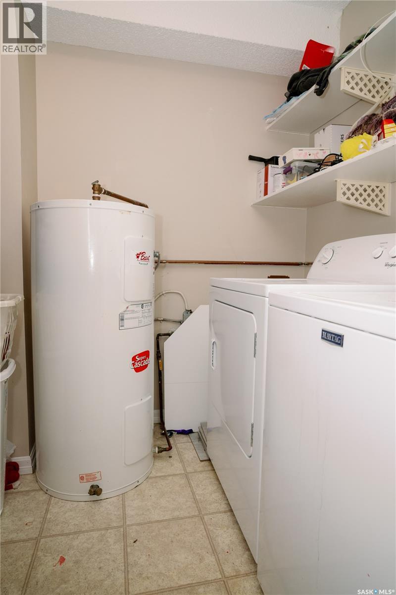 416 510 Prairie Avenue, Saskatoon, SK - Indoor Photo Showing Laundry Room