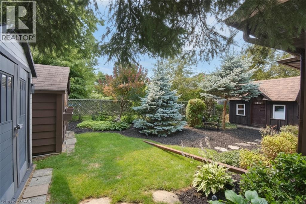 12 Mckeown Court, Caledonia, ON - Outdoor