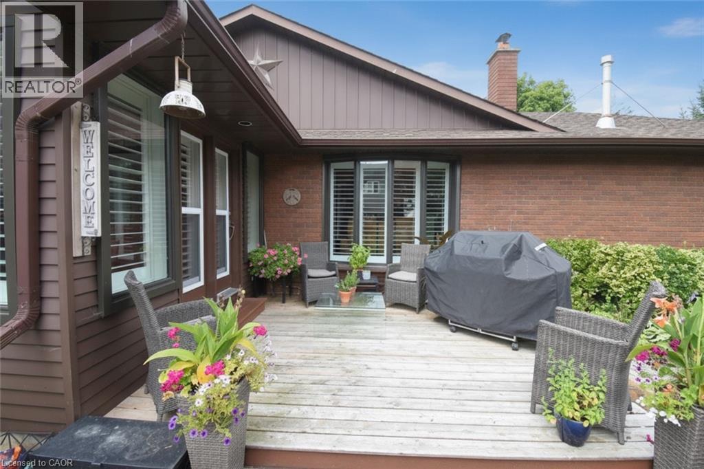 12 Mckeown Court, Caledonia, ON - Outdoor With Deck Patio Veranda With Exterior