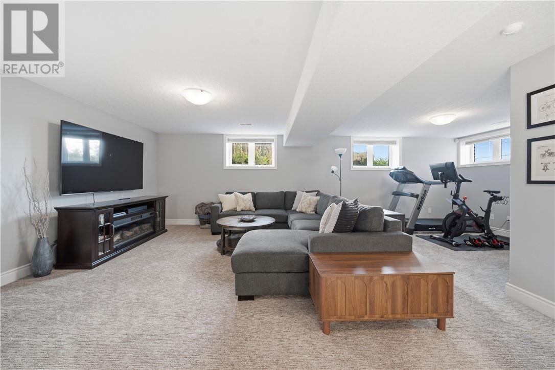 1663 Meadowlark Way, Val Caron, ON - Indoor Photo Showing Basement