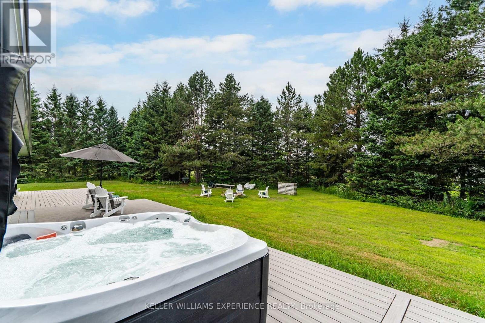 320 6 Concession E, Tiny, ON - Outdoor