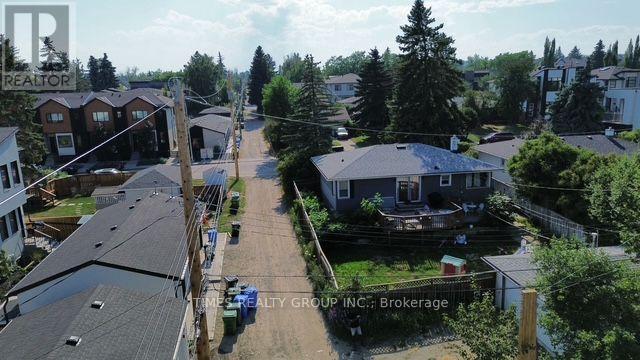 3234 Kinsale Rd. Sw, Calgary, AB - Outdoor