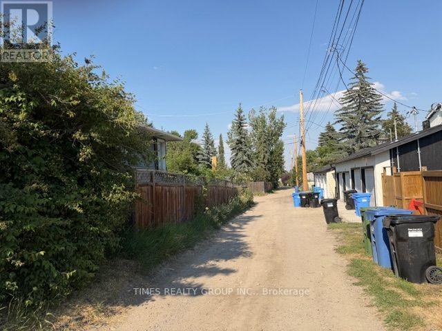 3234 Kinsale Rd. Sw, Calgary, AB - Outdoor