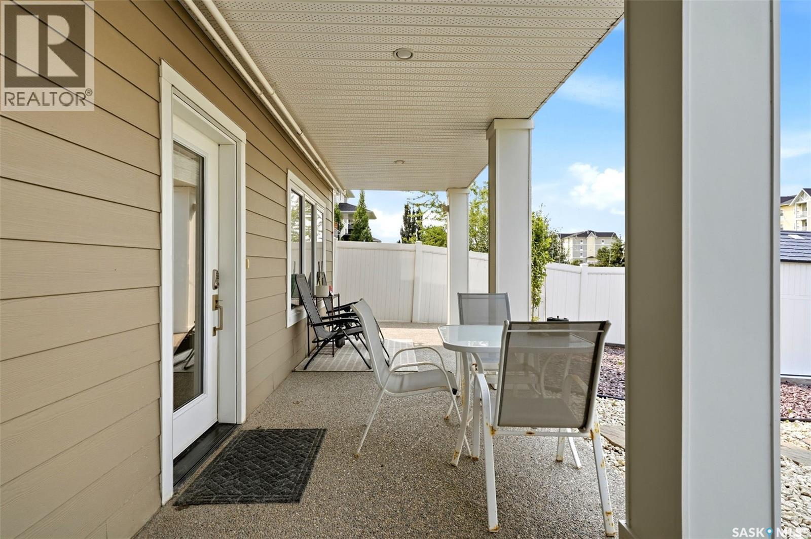 4665 Skinner Crescent, Regina, SK - Outdoor With Deck Patio Veranda With Exterior