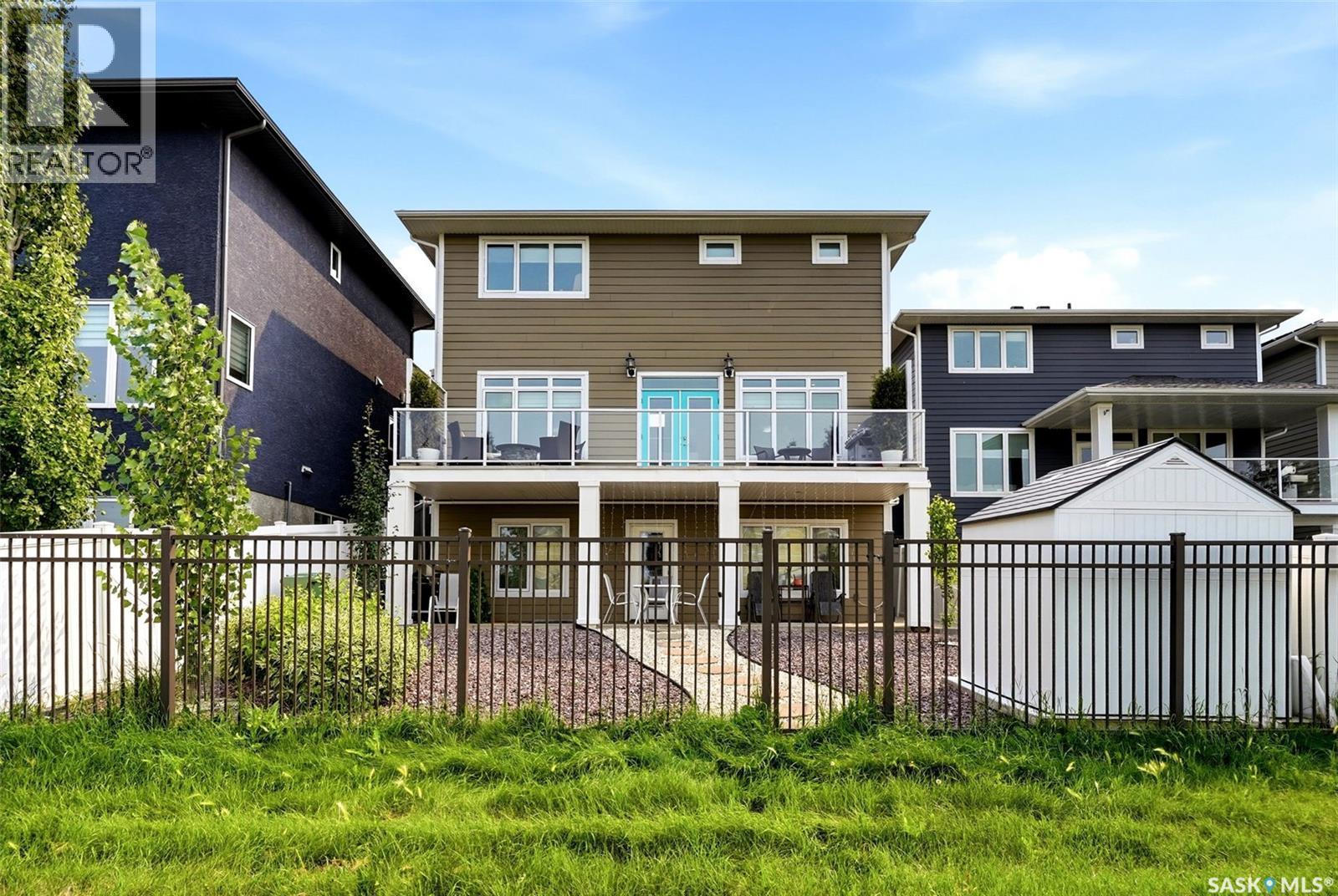 4665 Skinner Crescent, Regina, SK - Outdoor With Deck Patio Veranda