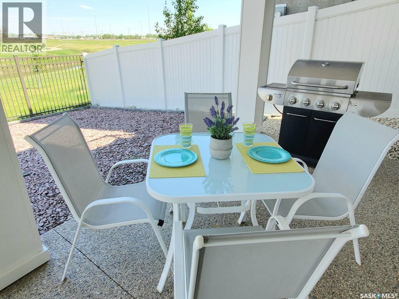 4665 Skinner Crescent, Regina, SK - Outdoor