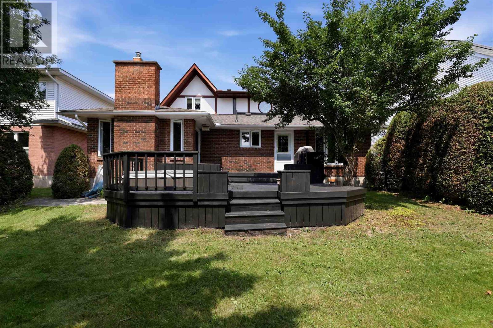 42 Caddy Ave, Sault Ste. Marie, ON - Outdoor