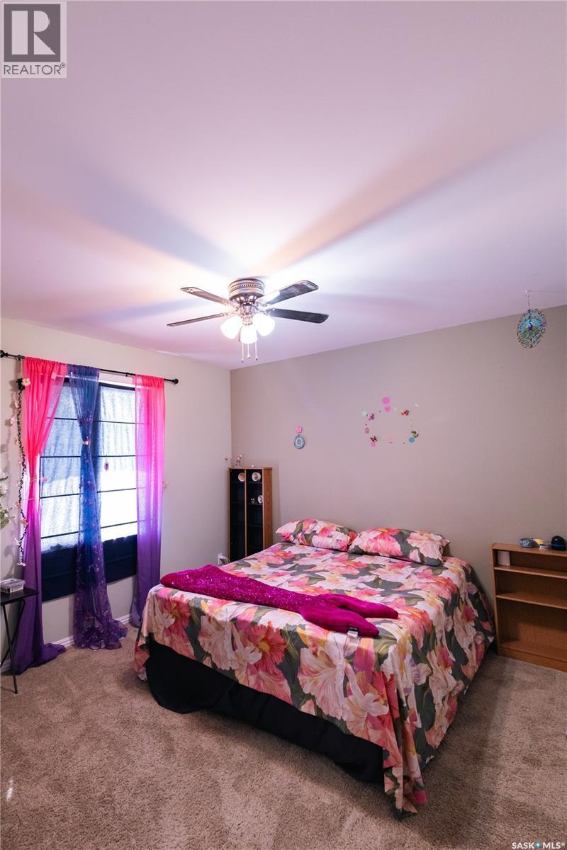 631 Buchanan Drive, Prince Albert, SK - Indoor Photo Showing Bedroom