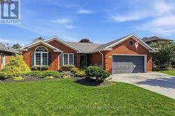 81 SANDRA DRIVE Pelham (Fenwick), ON L0S 1C0