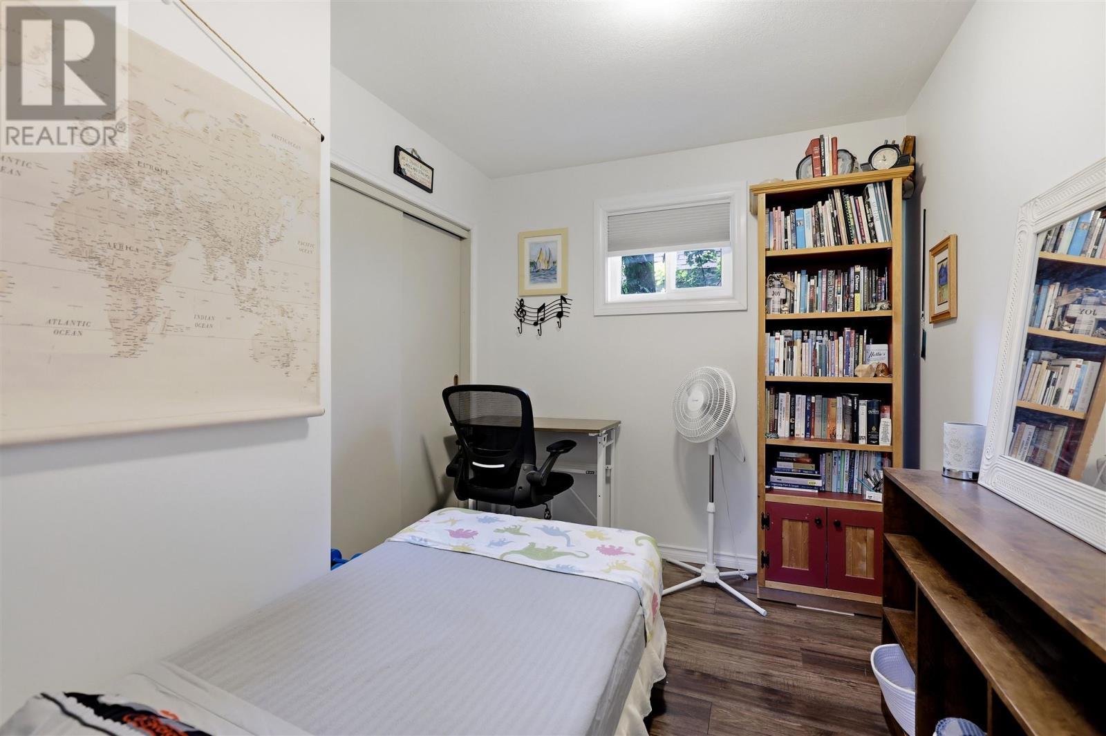 1750 Queen St E, Sault Ste. Marie, ON - Indoor Photo Showing Other Room