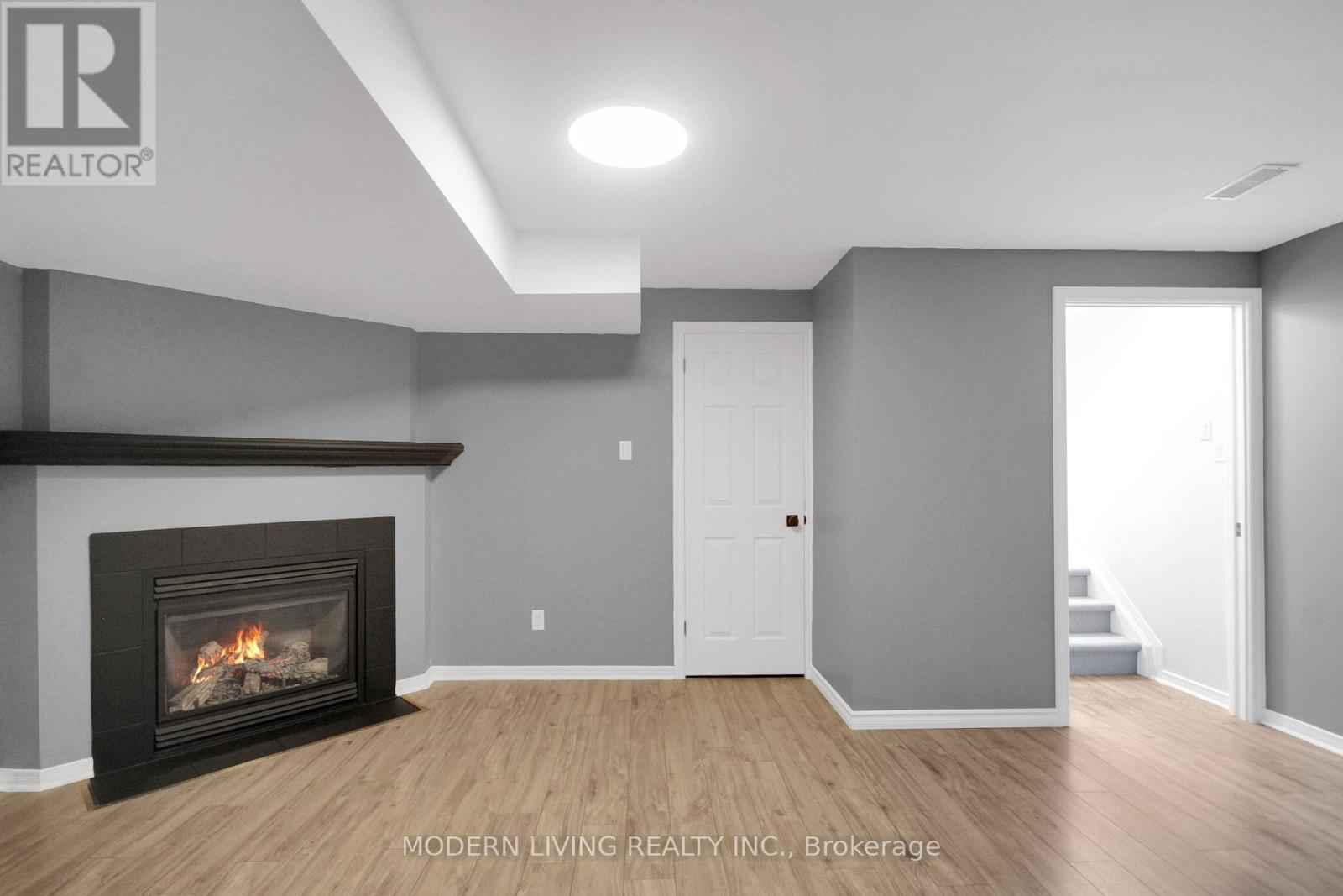 Family Room - 109 Deercroft Avenue, Ottawa, ON - Indoor Photo Showing Living Room With Fireplace