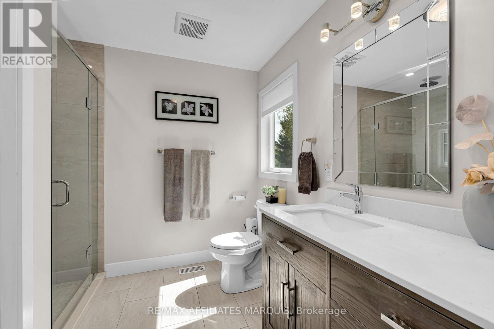 Primary En-Suite - 9517 County Road 42 Road, Rideau Lakes, ON - Indoor Photo Showing Bathroom