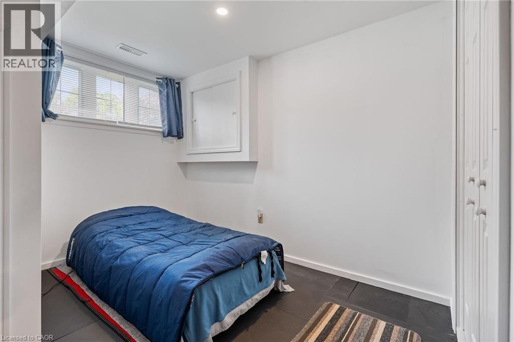89 Windham Street, Simcoe, ON - Indoor Photo Showing Bedroom