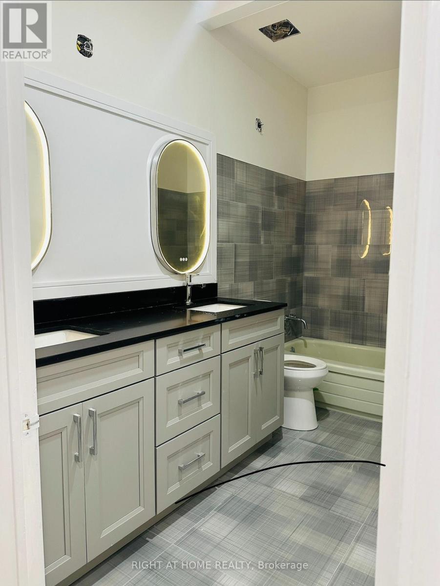 12 Keily Crescent E, Caledon, ON - Indoor Photo Showing Bathroom