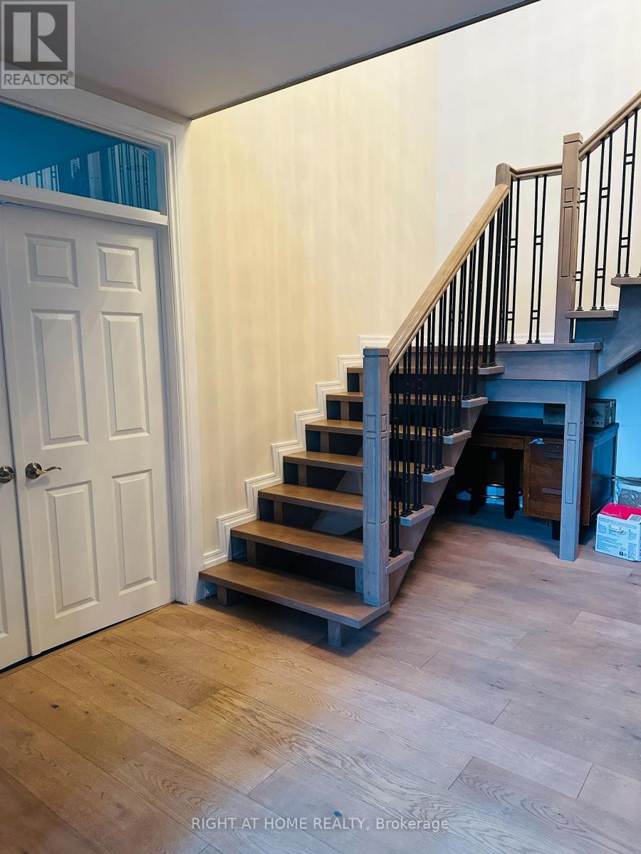 12 Keily Crescent E, Caledon, ON - Indoor Photo Showing Other Room