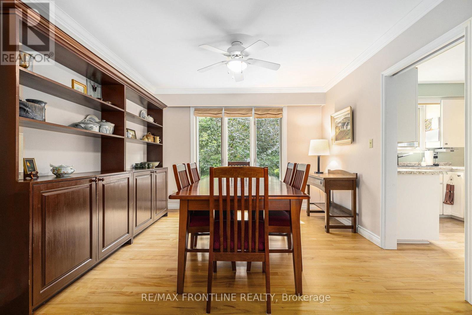 12 Glenview Crescent, Perth, ON - Indoor Photo Showing Dining Room